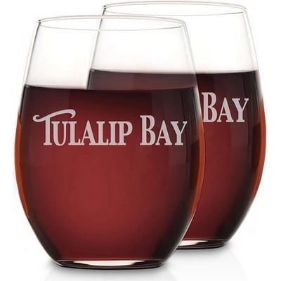 stemless wine glass with red wine