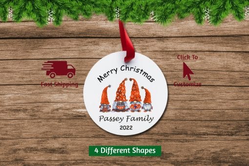 Gnome Family Christmas Ornament Circle